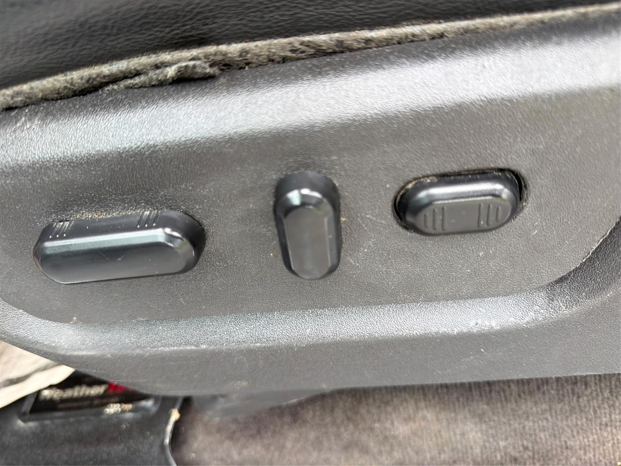 GMC Sierra 2500HD Base Crew Cab 4WD 2016