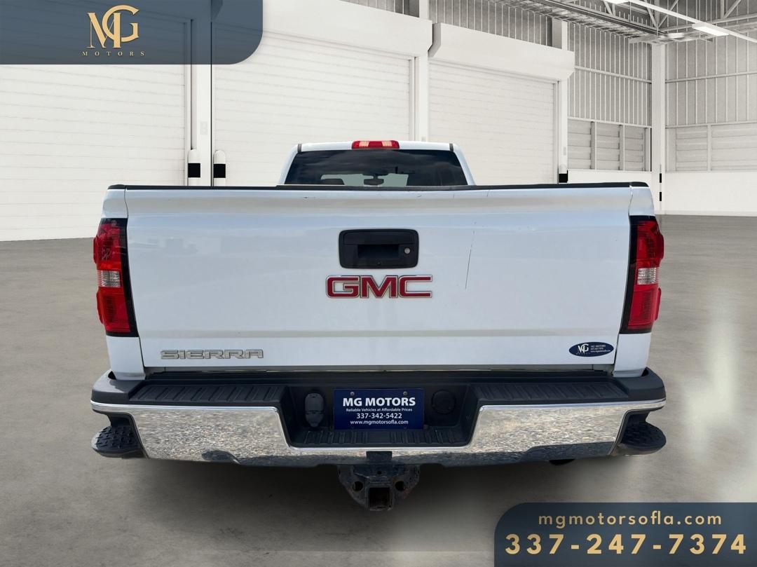 GMC Sierra 2500HD Base Crew Cab 4WD 2016