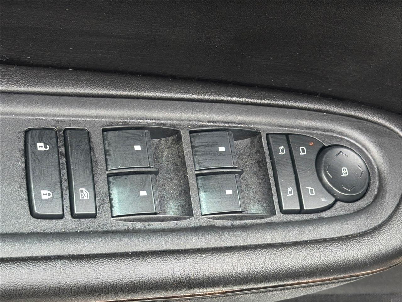 GMC Acadia Denali FWD 2014