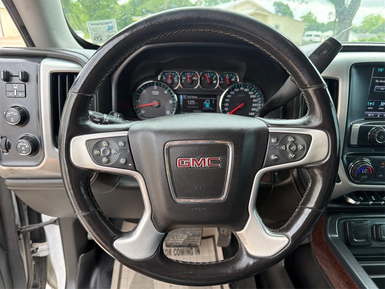 GMC Sierra 1500 SLT Crew Cab 4WD 2017