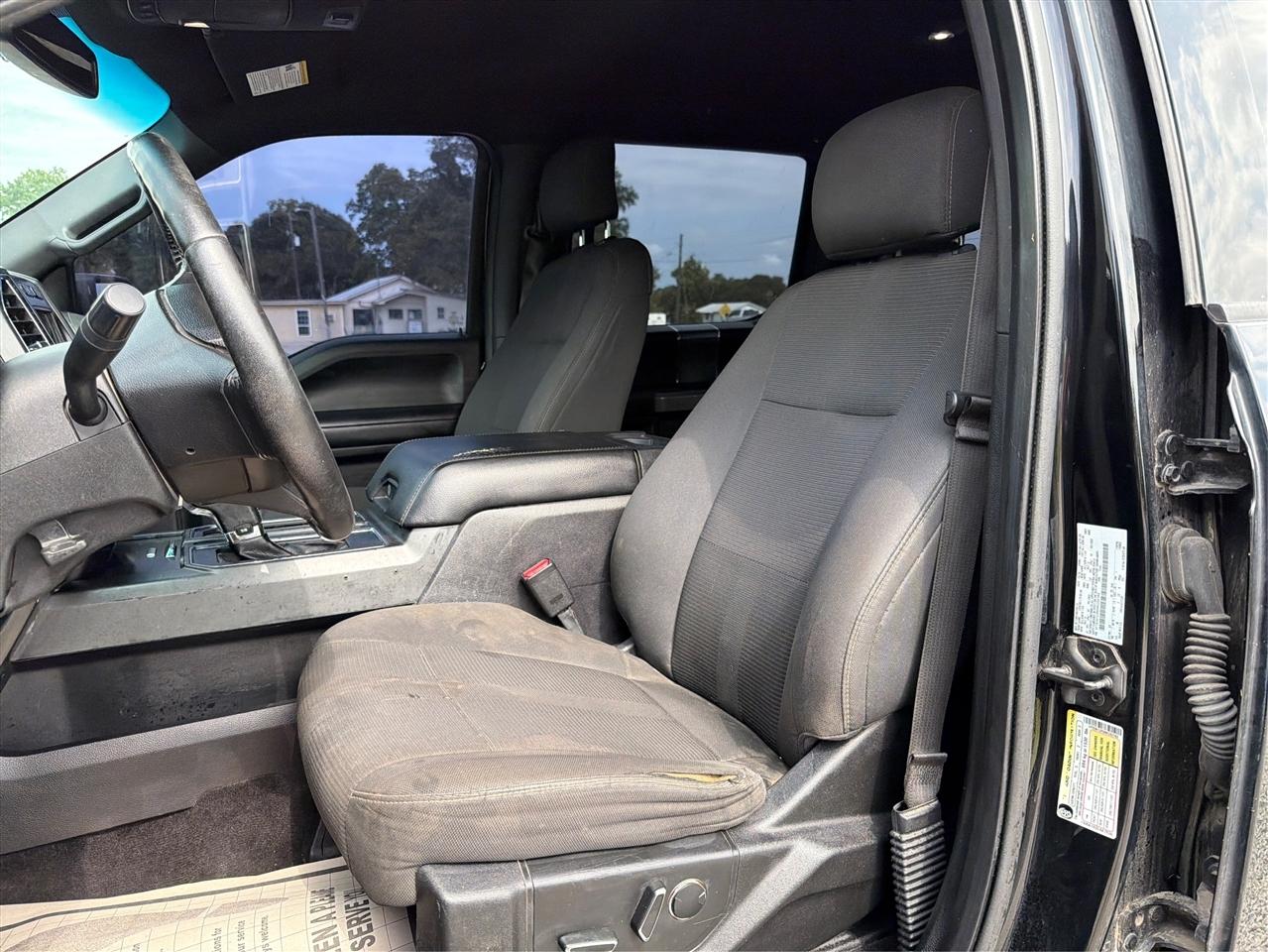 Ford F-150 XLT SuperCrew 5.5-ft. Bed 2WD 2017