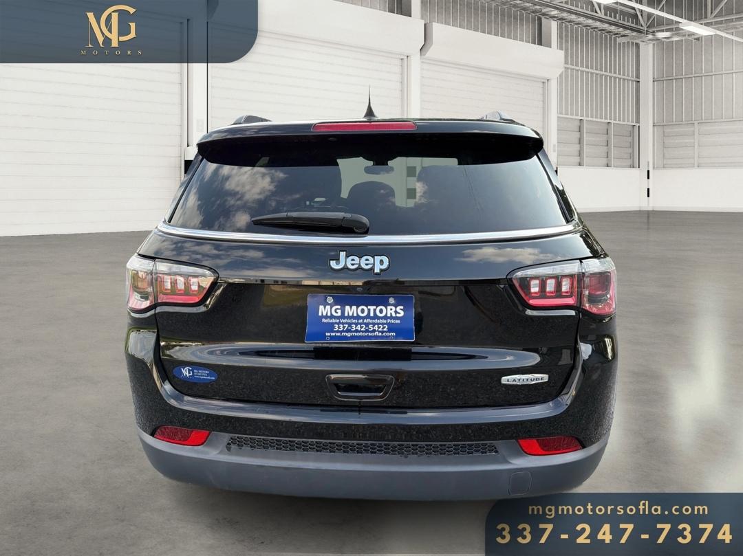Jeep Compass Latitude FWD 2021