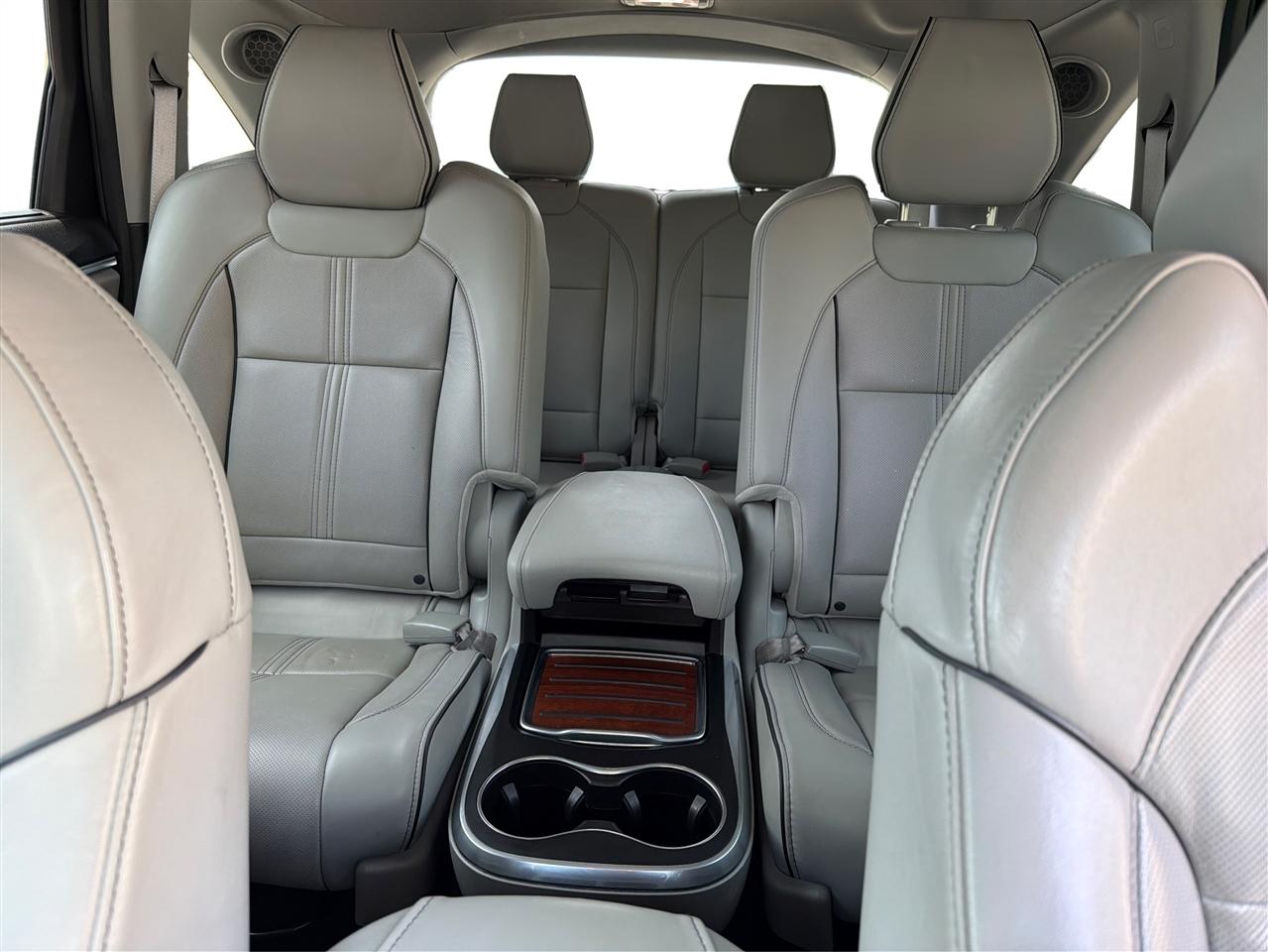 Acura MDX SH-AWD w/Advance Package 2017