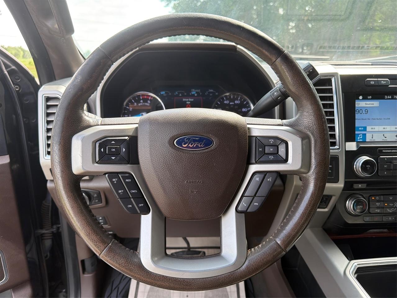 Ford F-250 SD King Ranch Crew Cab 4WD 2017