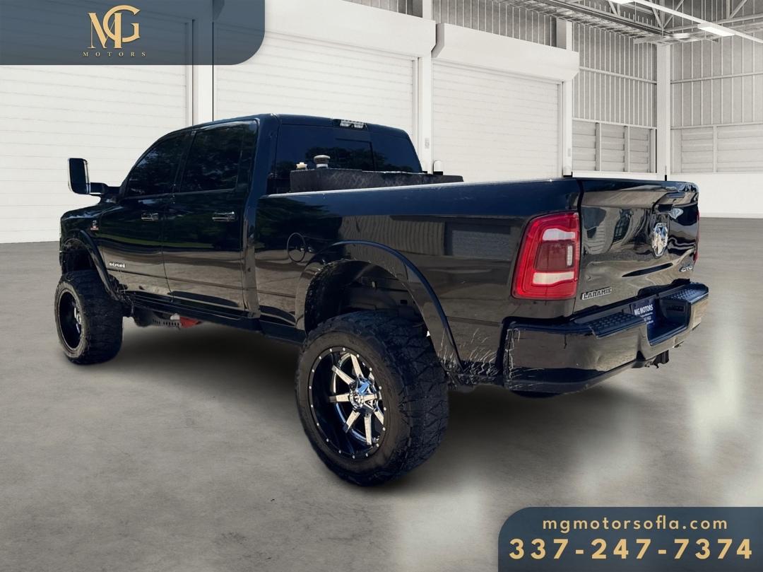 RAM 2500 Laramie Crew Cab SWB 4WD 2019