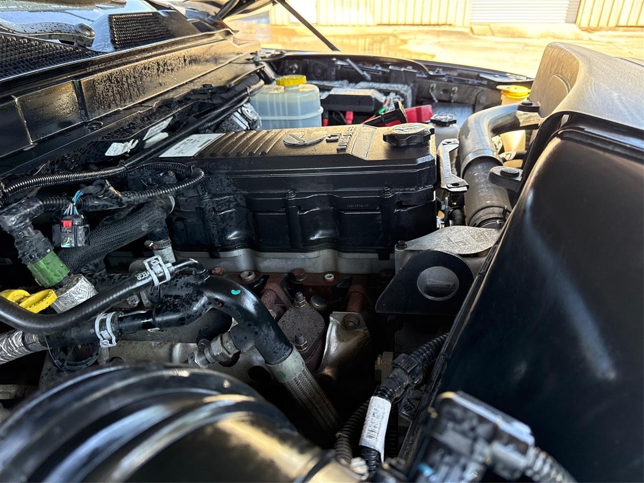 RAM 2500 Laramie Crew Cab SWB 4WD 2019