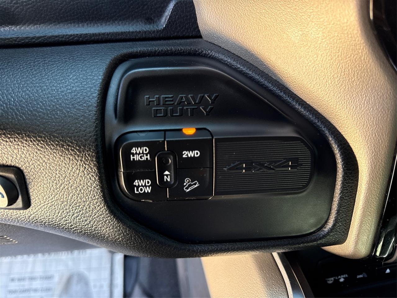 RAM 2500 Laramie Crew Cab SWB 4WD 2019
