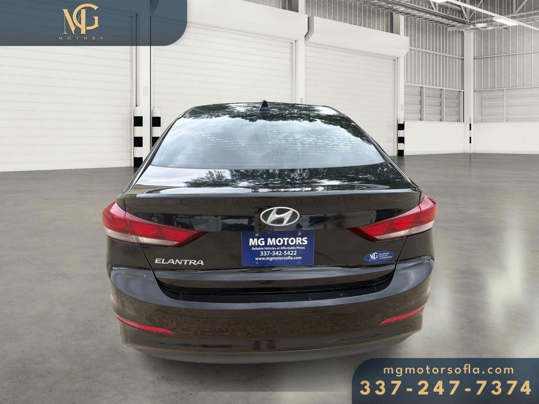 Hyundai Elantra SEL 2018