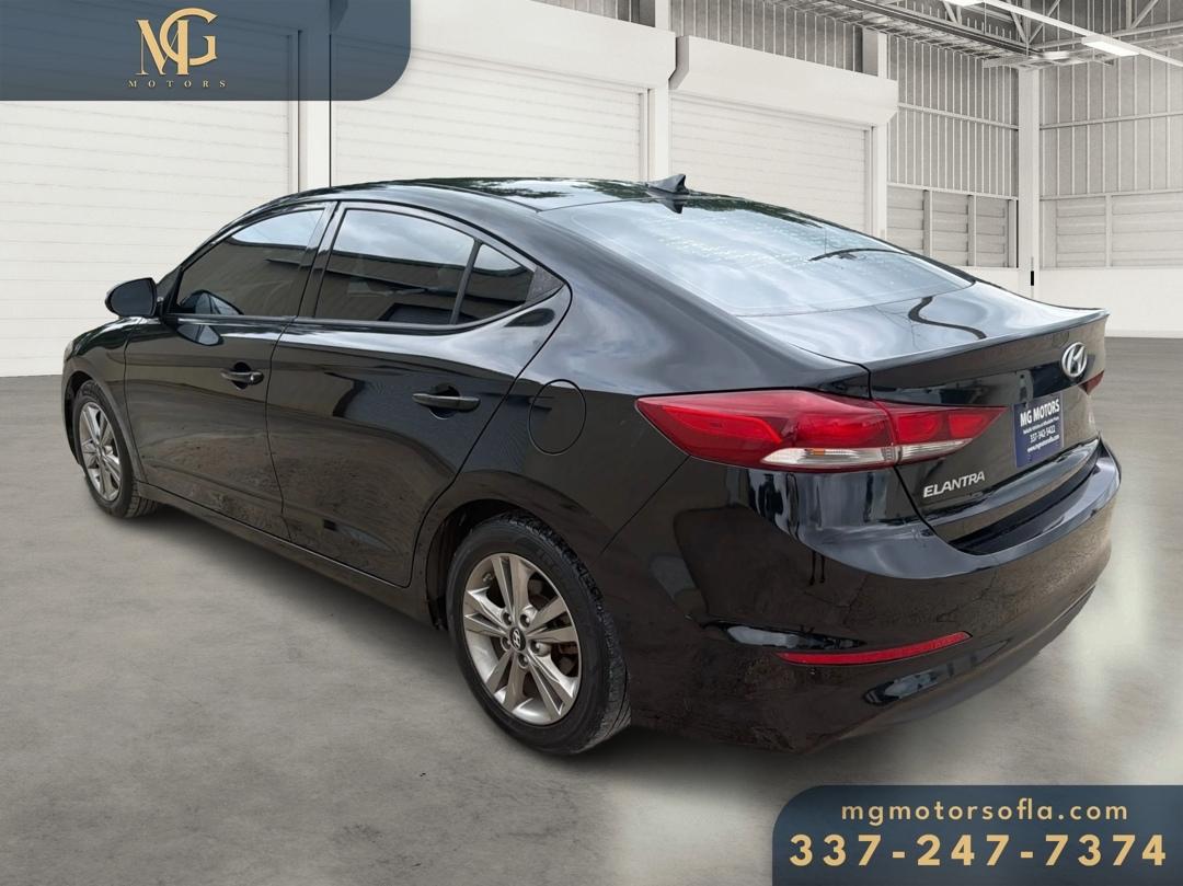 Hyundai Elantra SEL 2018