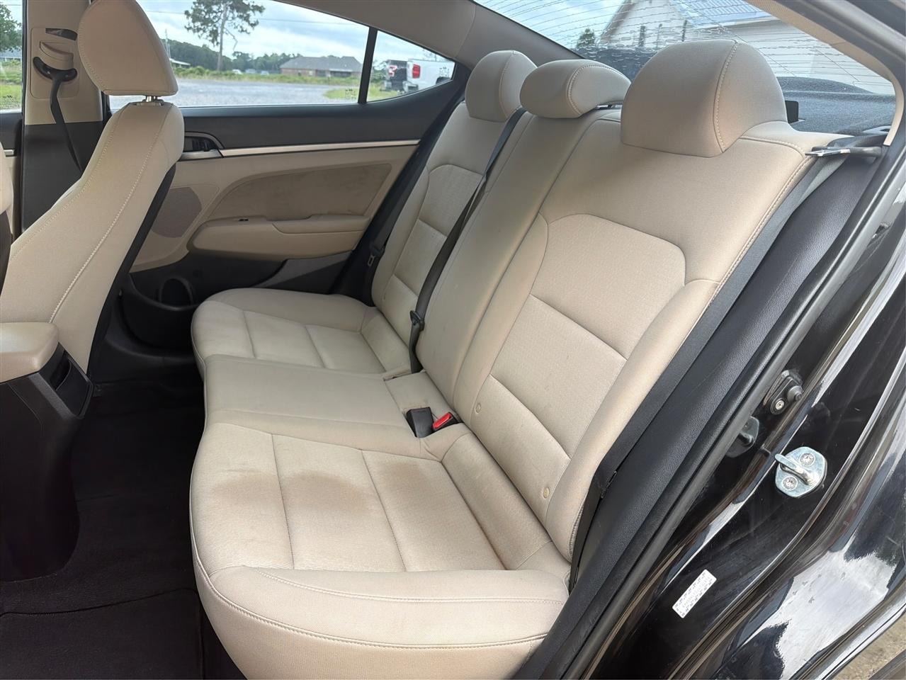 Hyundai Elantra SEL 2018