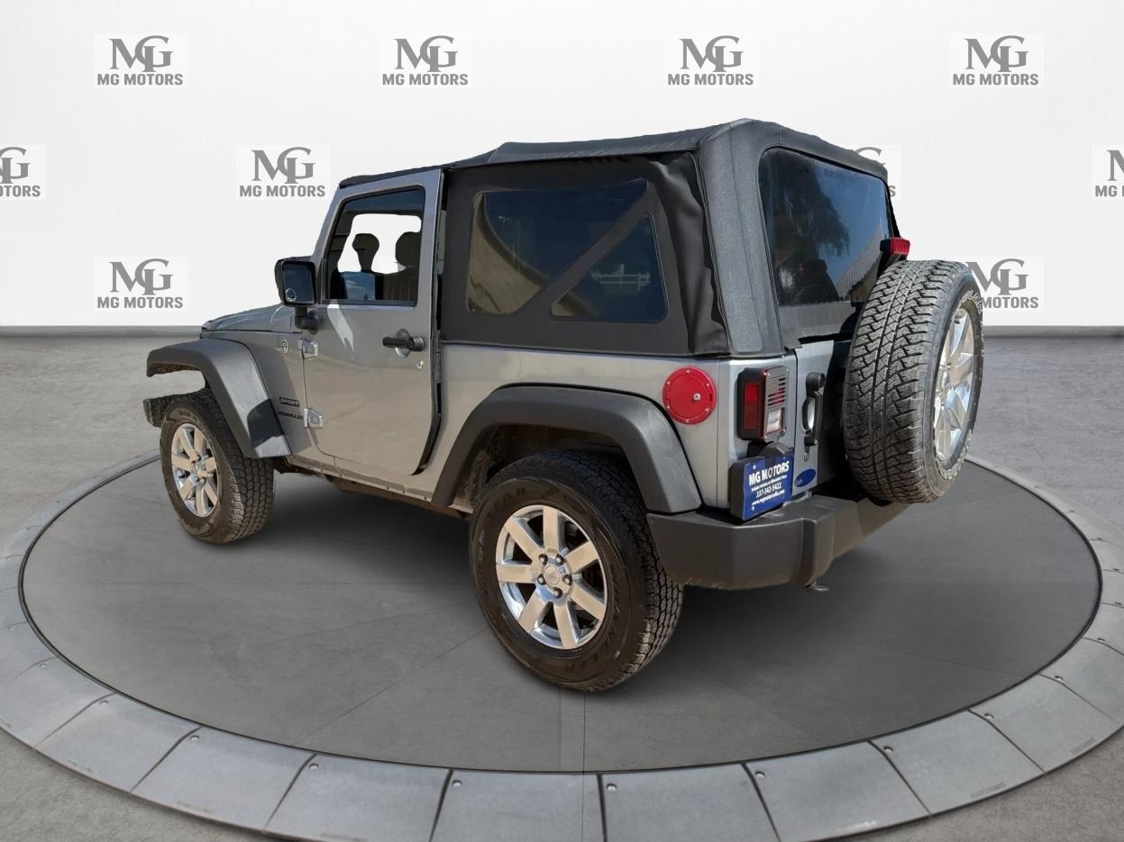 Jeep Wrangler 4WD 2dr Sport 2014