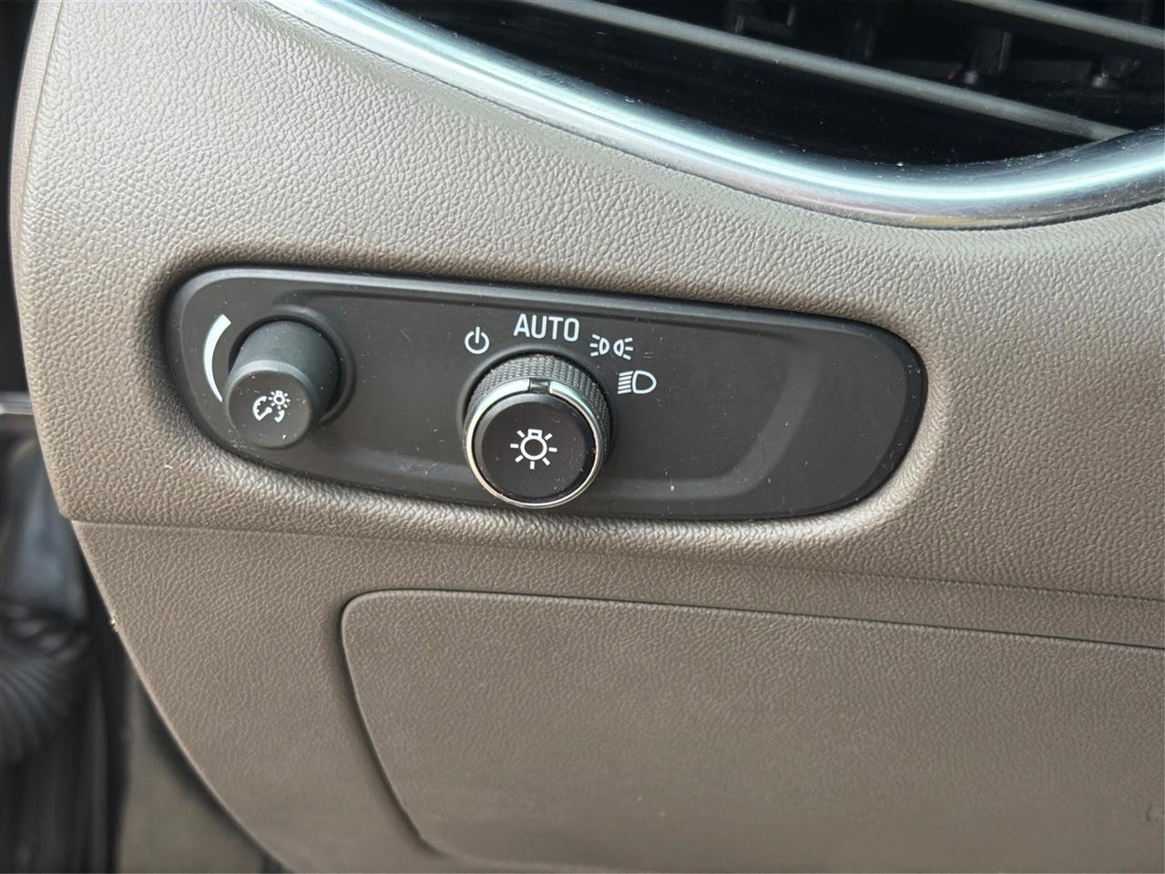 Chevrolet Malibu 4dr Sdn LT 2021