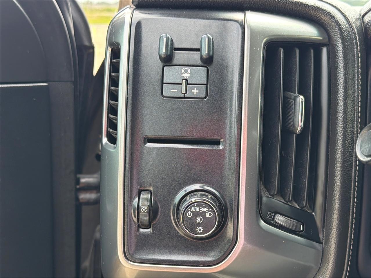 Chevrolet Silverado 1500  2015
