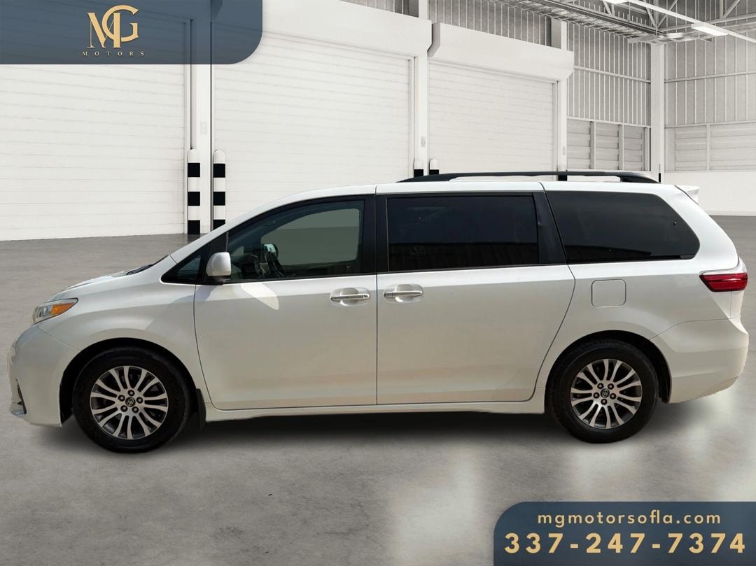 Toyota Sienna  2018