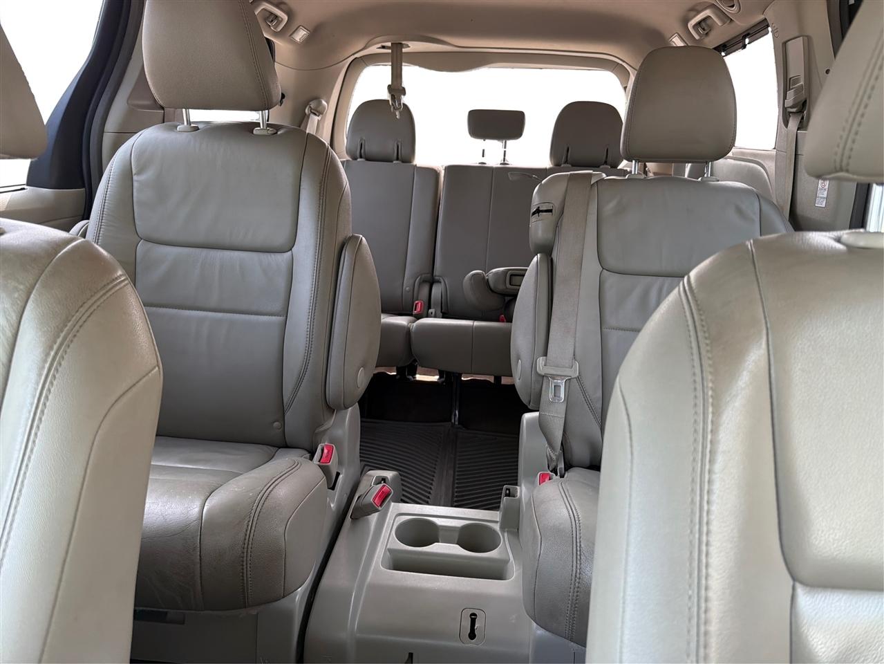 Toyota Sienna  2018