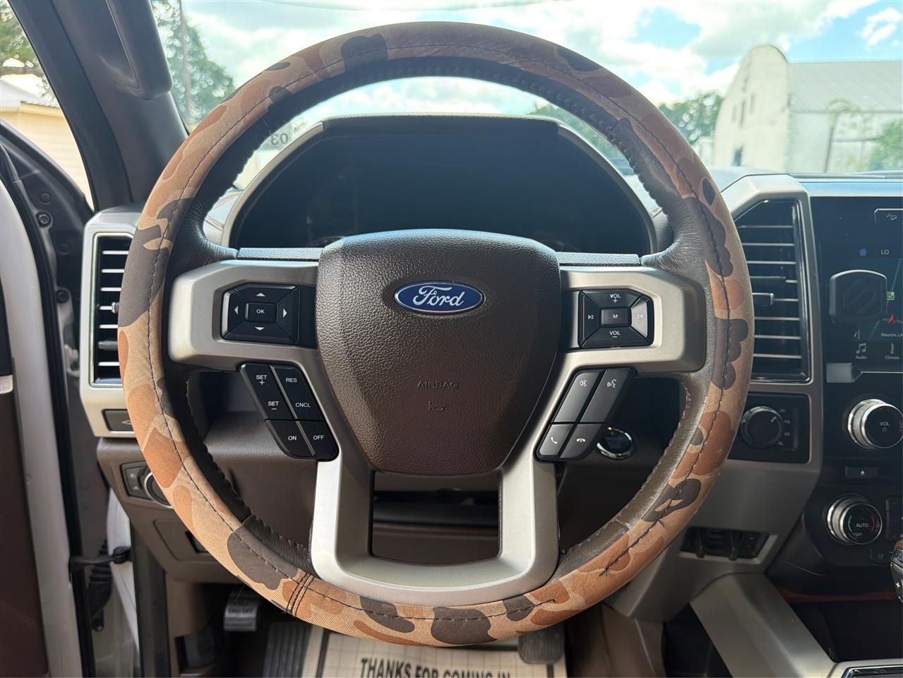 Ford F-150 Lariat 4WD SuperCrew 5.5' Box 2017
