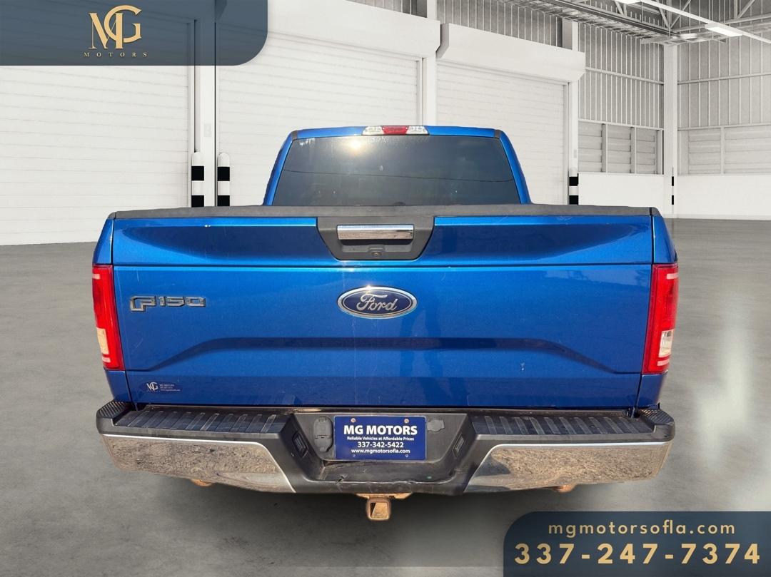 Ford F-150 2WD SuperCrew 145" XLT 2015