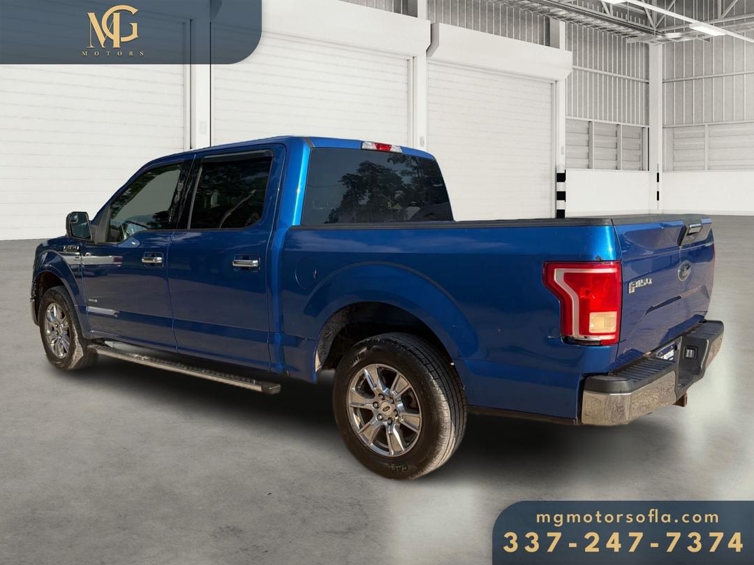 Ford F-150 2WD SuperCrew 145" XLT 2015