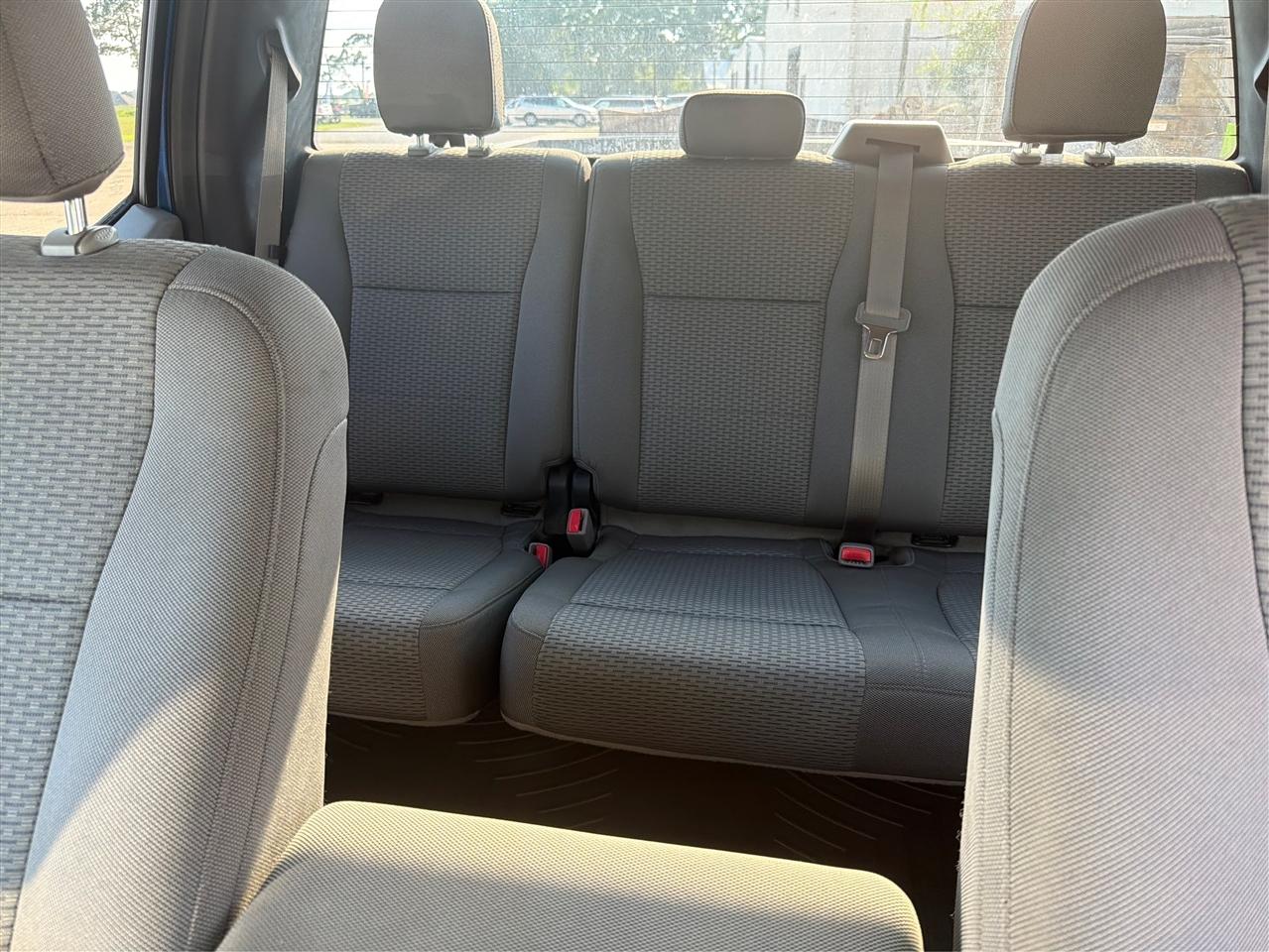 Ford F-150 2WD SuperCrew 145" XLT 2015