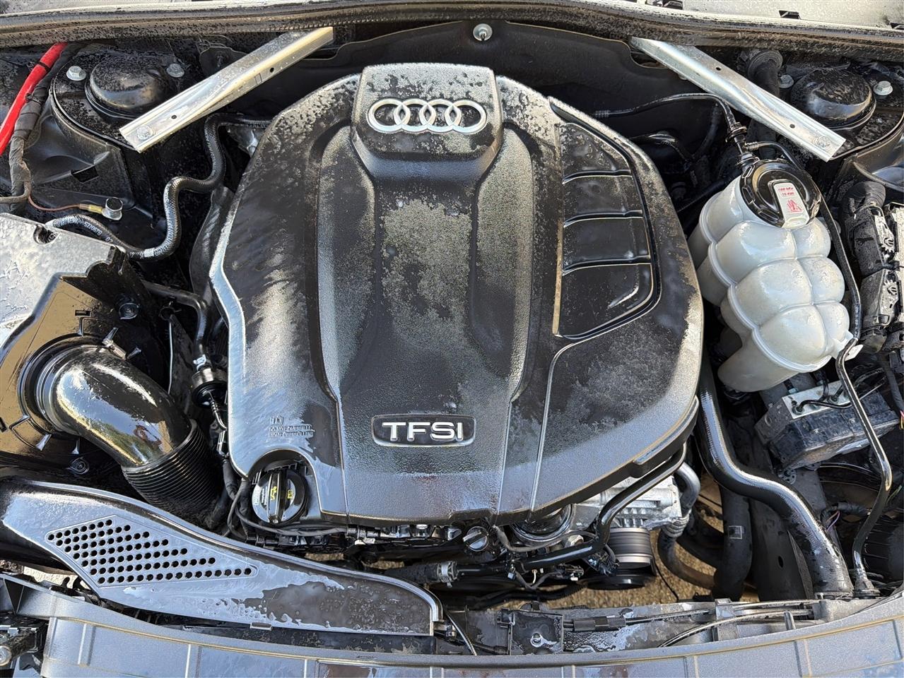 Audi A4 2.0 TFSI Tech Premium Plus S Tronic quattro AWD 2018