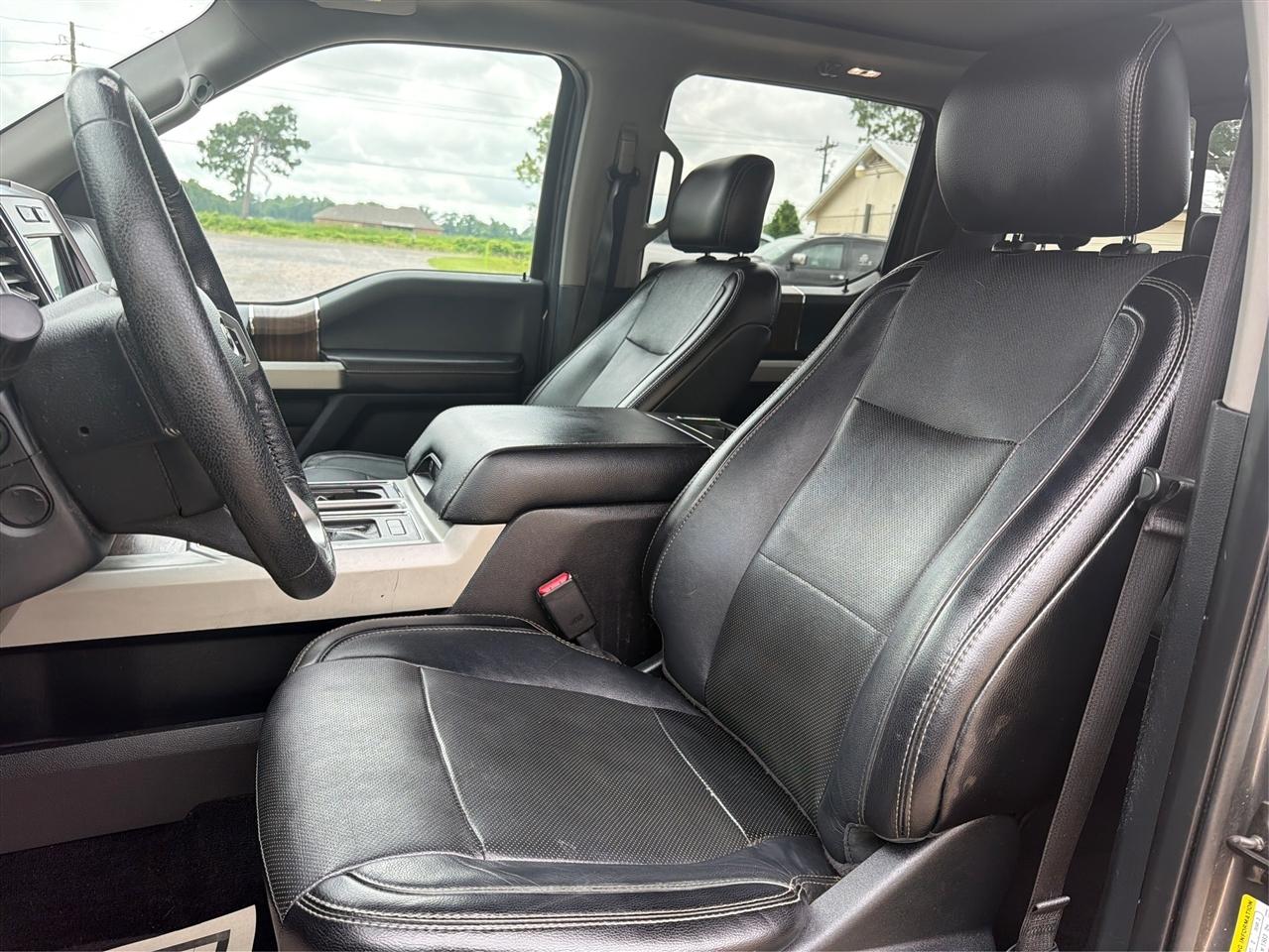 Ford F-150 2WD SuperCrew 145" Lariat 2016