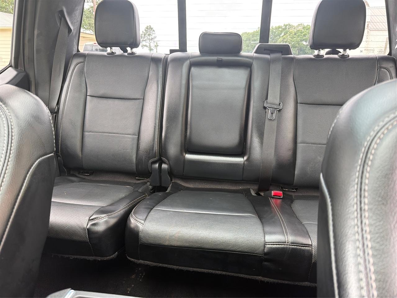 Ford F-150 2WD SuperCrew 145" Lariat 2016