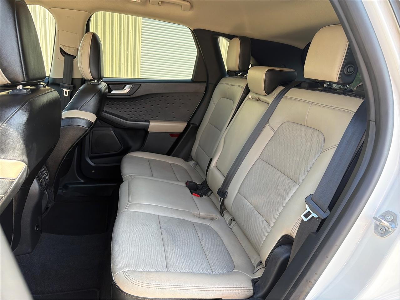 Ford Escape Titanium AWD 2020