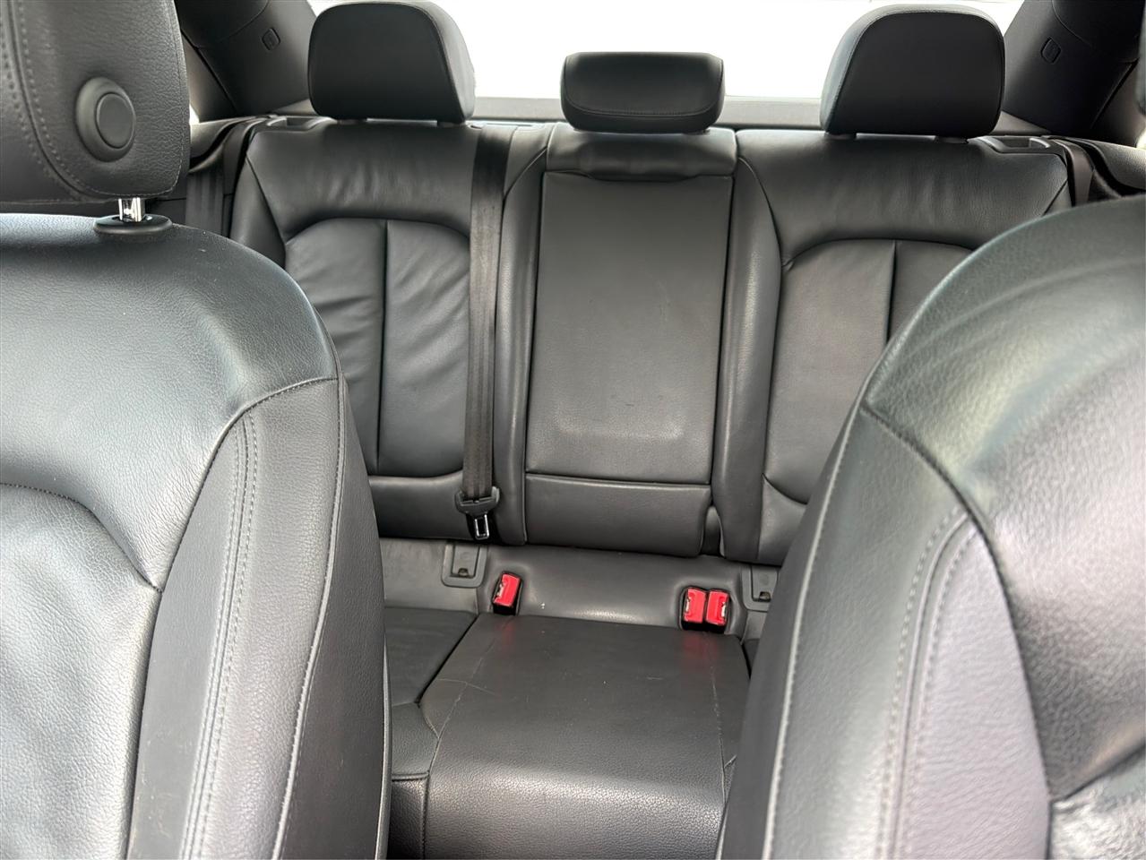 Audi A3 4dr Sdn FWD 1.8T Premium Plus 2015