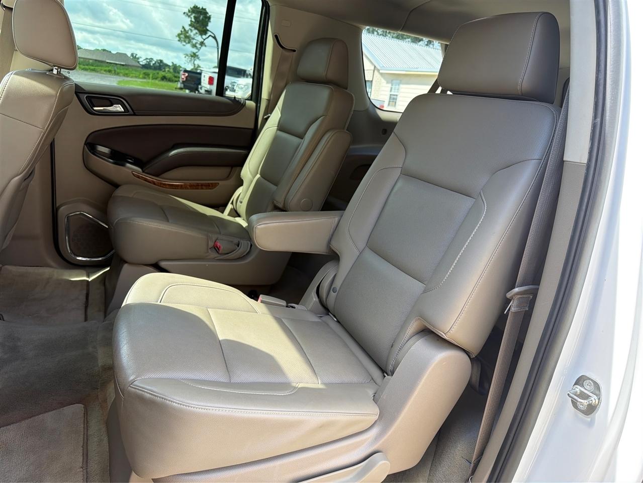 Chevrolet Suburban 2WD 4dr LTZ 2015