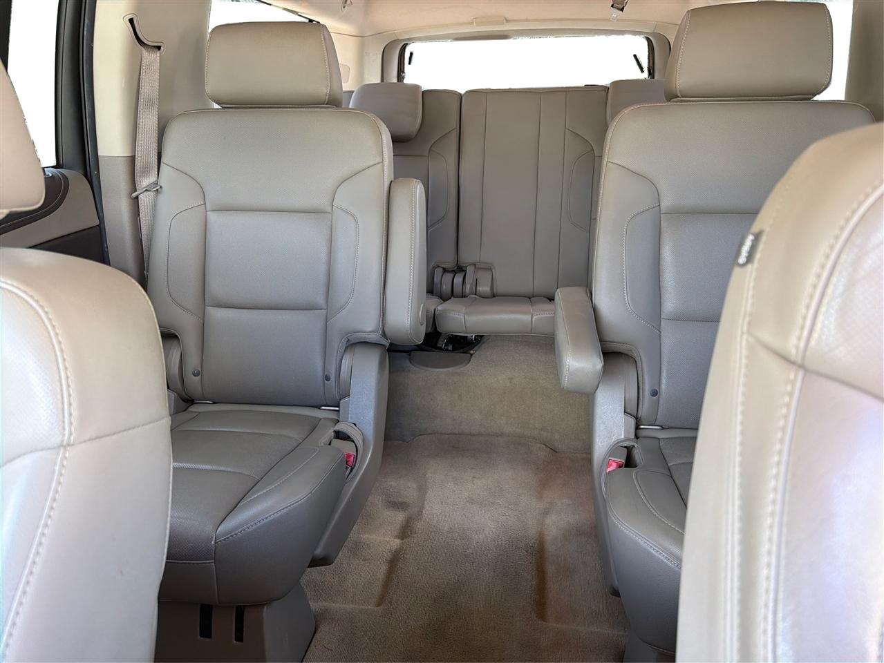 Chevrolet Suburban 2WD 4dr LTZ 2015