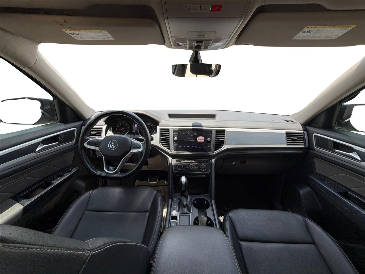 Volkswagen Atlas 3.6L V6 SE w/Technology R-Line FWD 2021