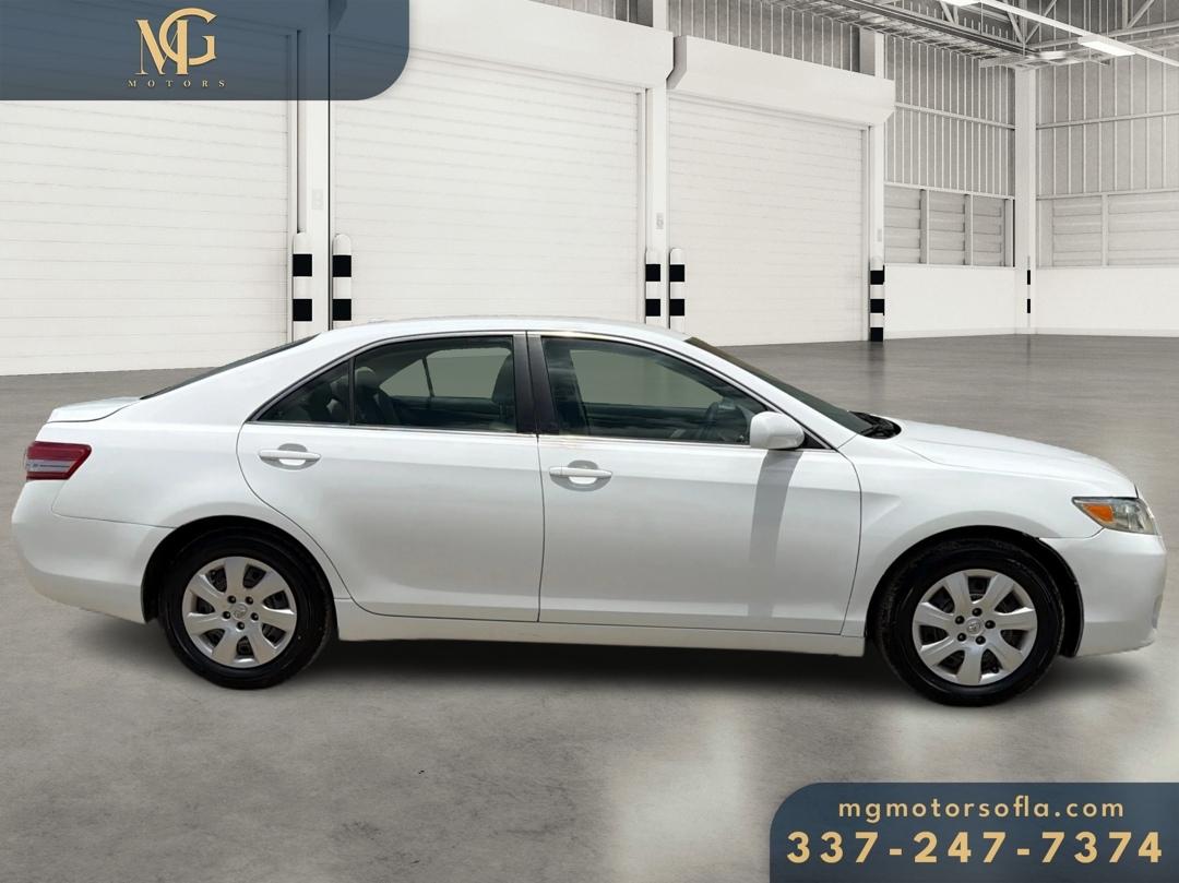 Toyota Camry LE 2010