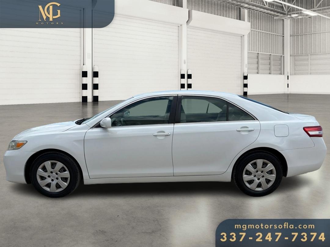 Toyota Camry LE 2010