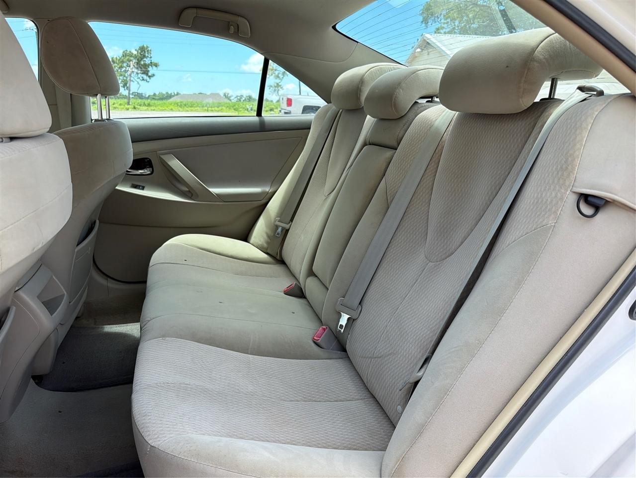 Toyota Camry LE 2010