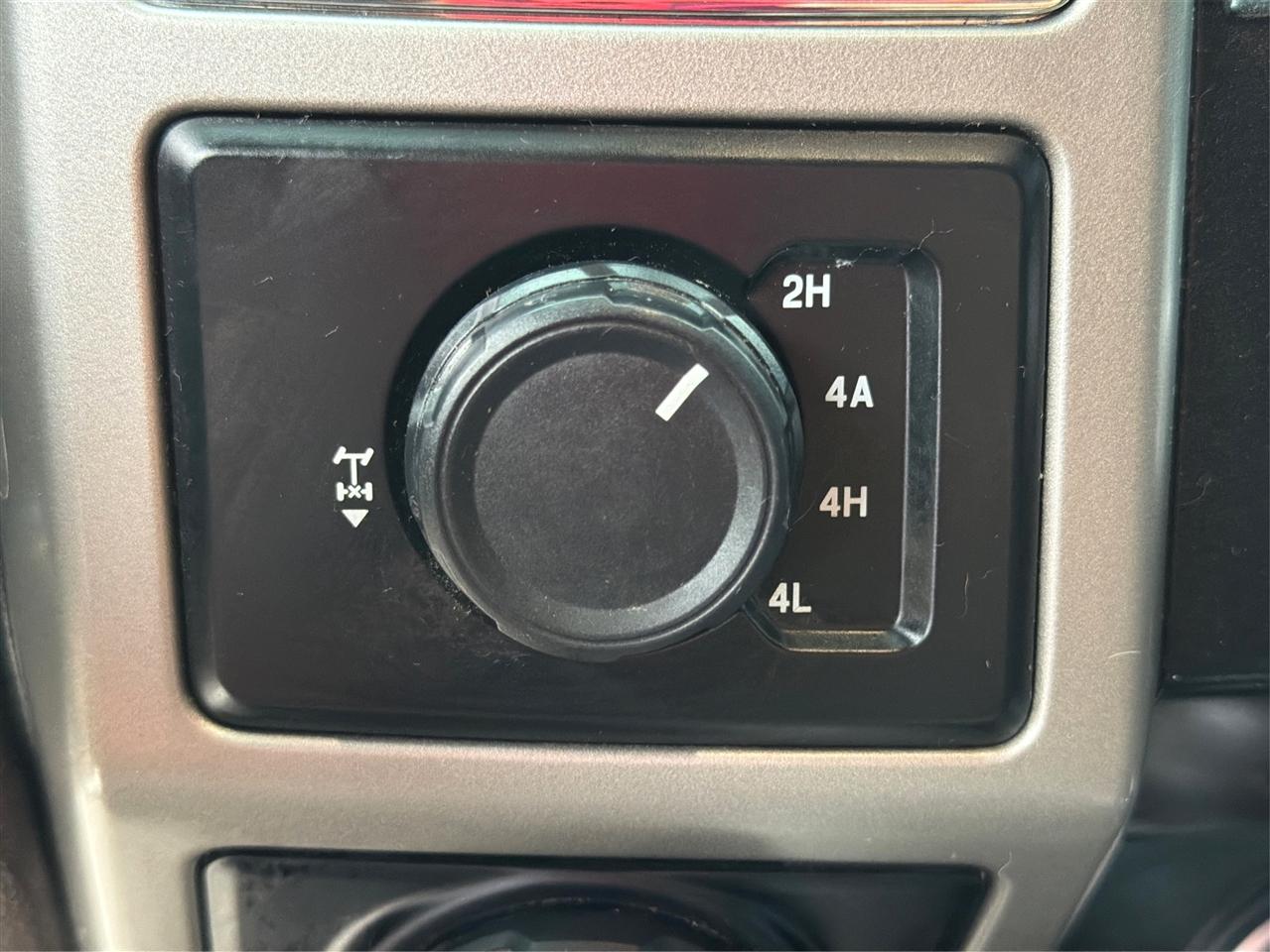 Ford F-150 4WD SuperCrew 145" King Ranch 2016