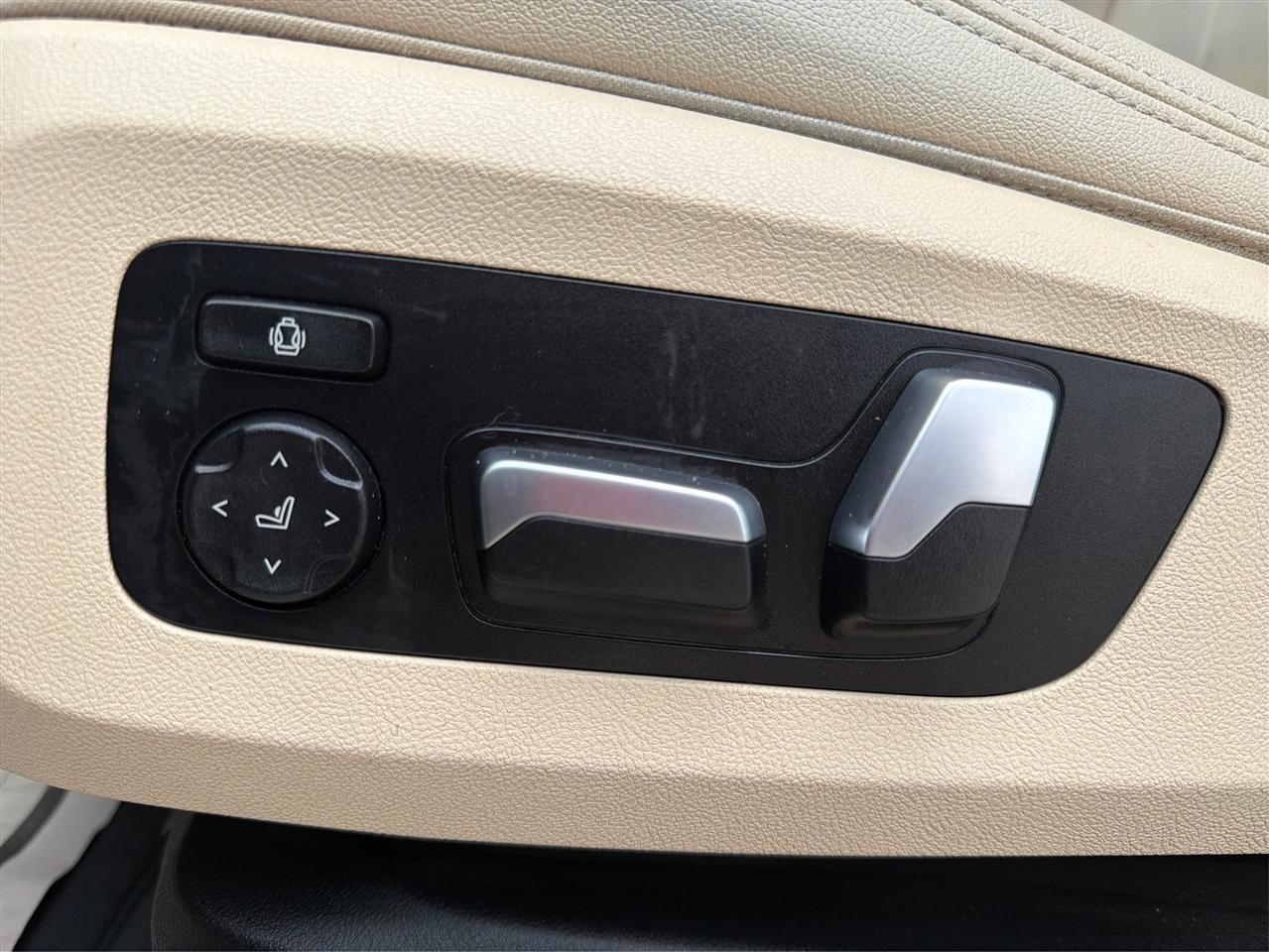 BMW X5  2020