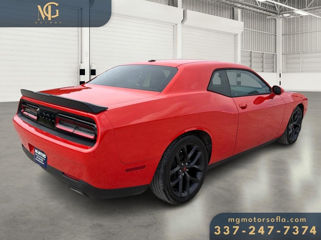 Dodge Challenger GT RWD 2021