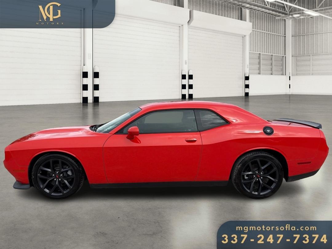 Dodge Challenger GT RWD 2021