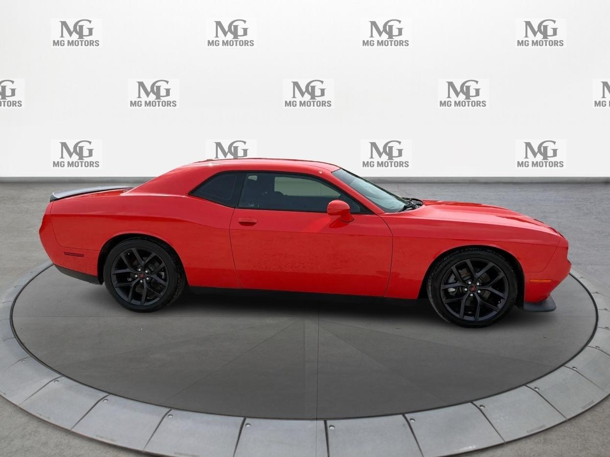 Dodge Challenger GT RWD 2021