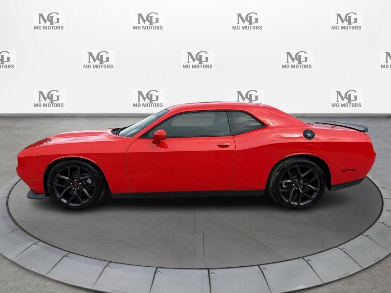 Dodge Challenger GT RWD 2021