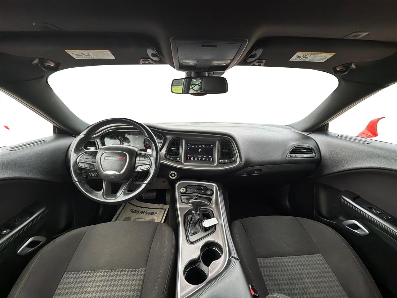 Dodge Challenger GT RWD 2021