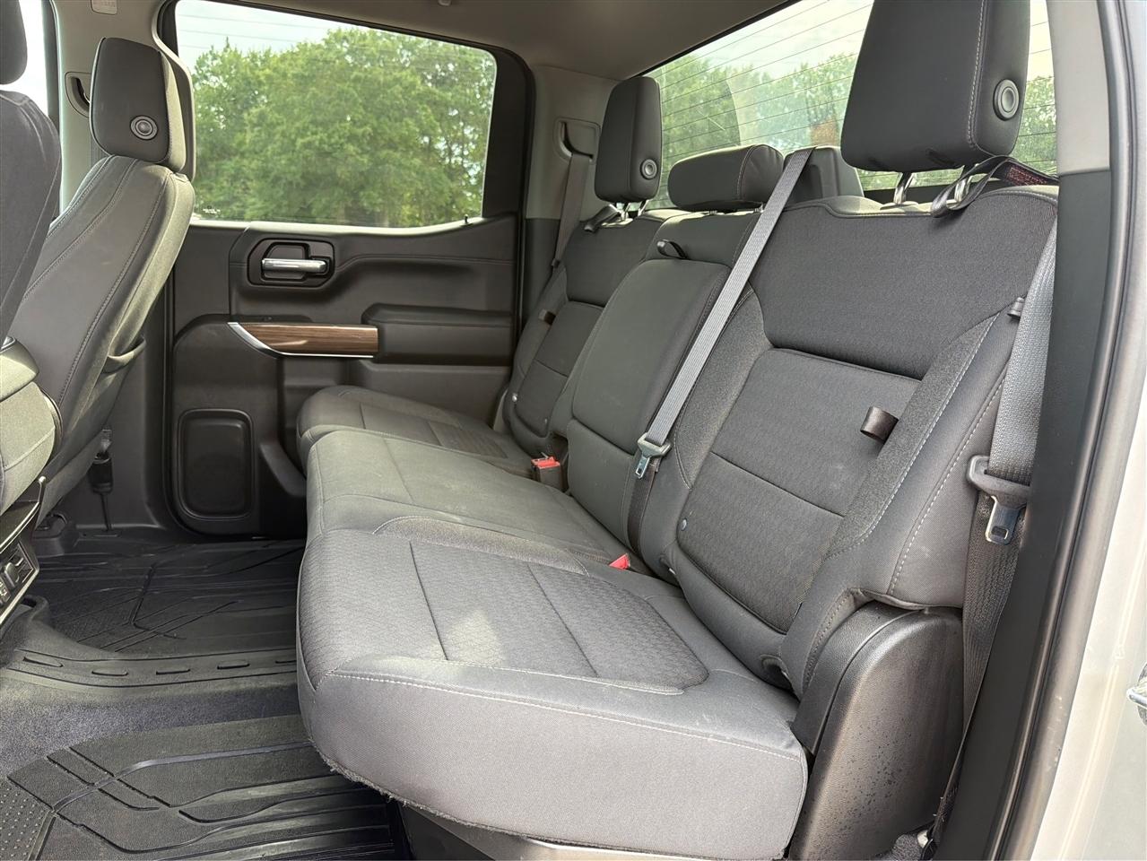 Chevrolet Silverado 1500 2WD Crew Cab 147" RST 2019
