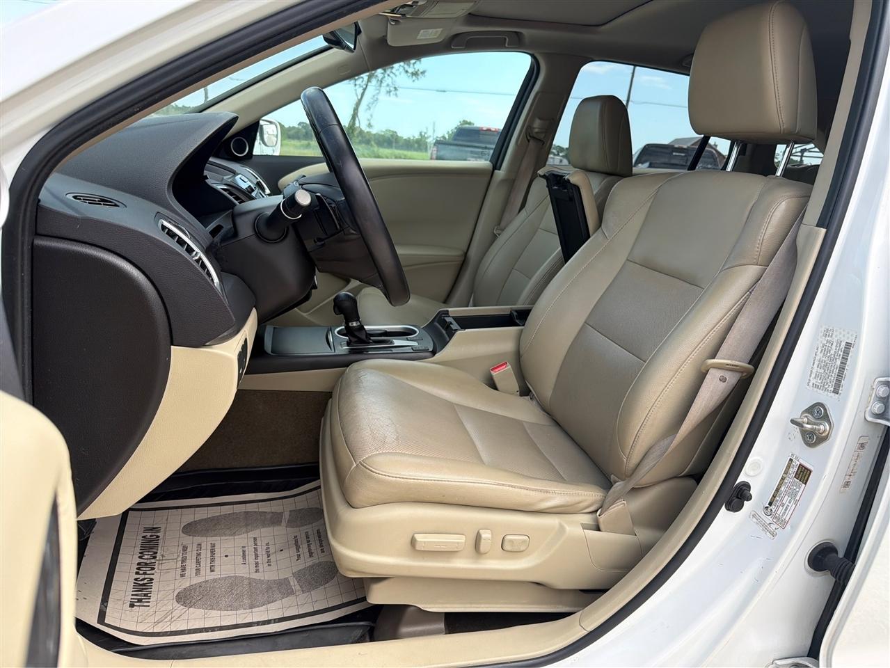 Acura RDX FWD 4dr Tech/AcuraWatch Plus Pkg 2016