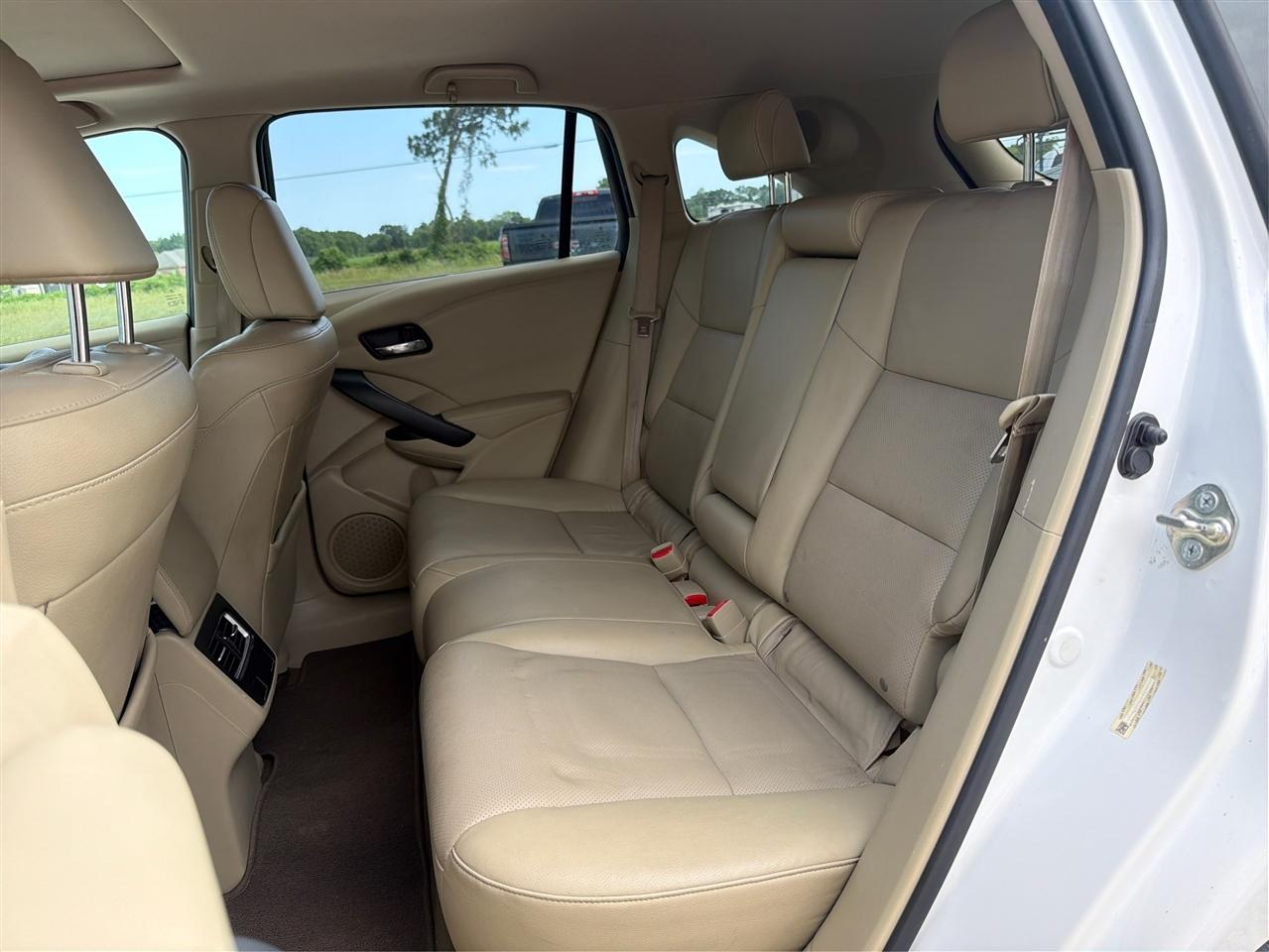 Acura RDX FWD 4dr Tech/AcuraWatch Plus Pkg 2016