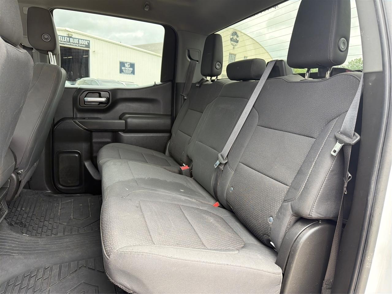 Chevrolet Silverado 1500 4WD Crew Cab 147" Custom Trail Boss 2021