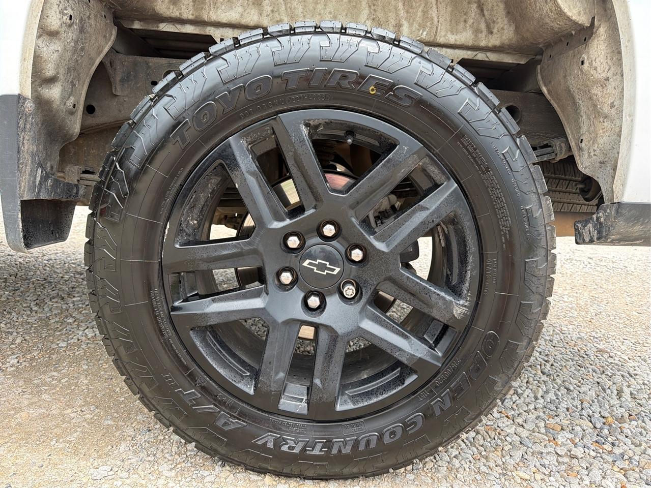 Chevrolet Silverado 1500 4WD Crew Cab 147" Custom Trail Boss 2021