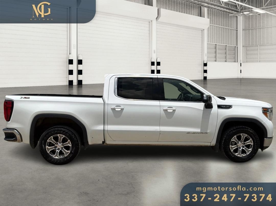 GMC Sierra 1500 Limited 4WD Crew Cab 147" SLE 2022