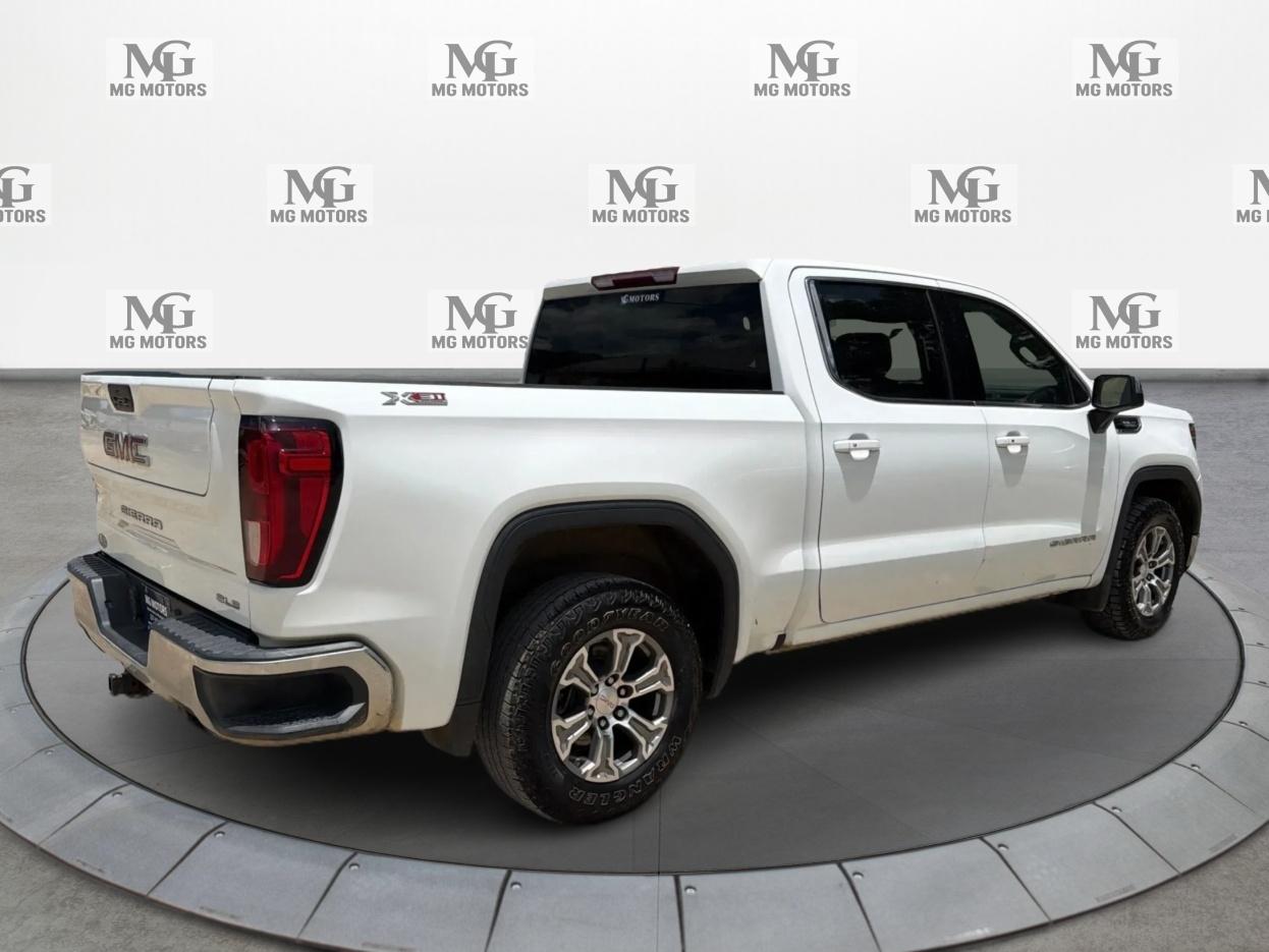 GMC Sierra 1500 Limited 4WD Crew Cab 147" SLE 2022