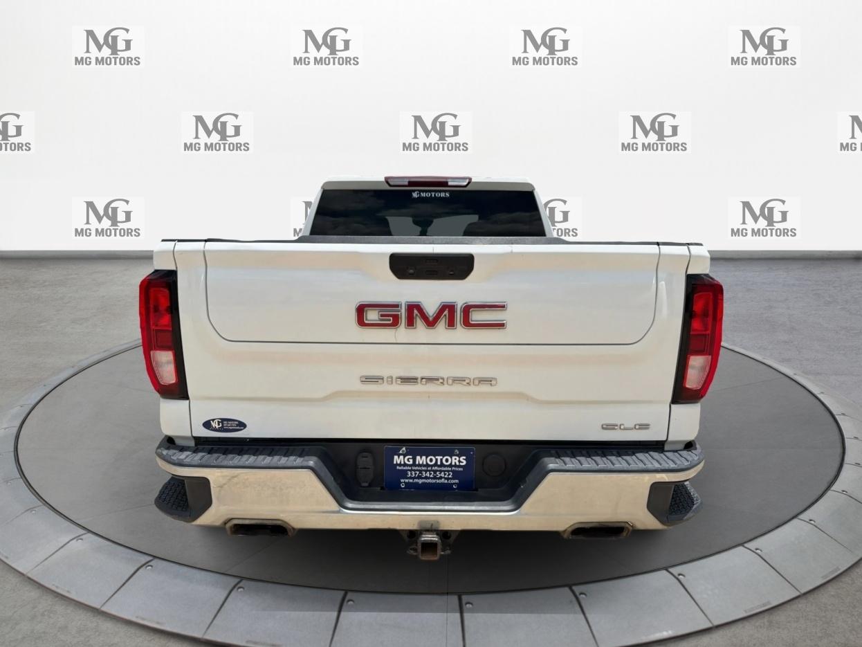 GMC Sierra 1500 Limited 4WD Crew Cab 147" SLE 2022