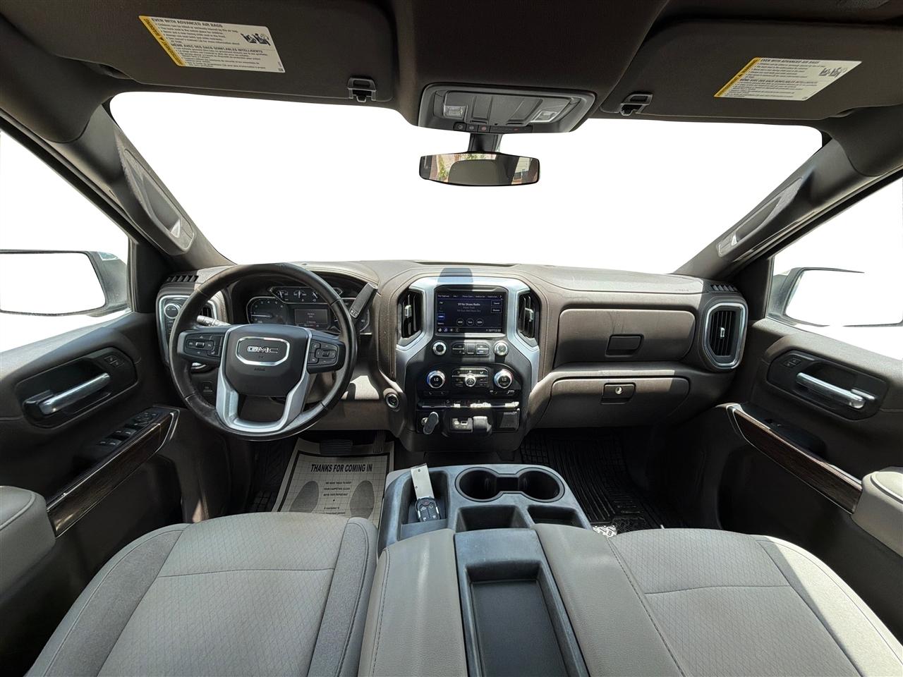 GMC Sierra 1500 Limited 4WD Crew Cab 147" SLE 2022